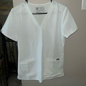 Figs Two Pocket Scrub Top.